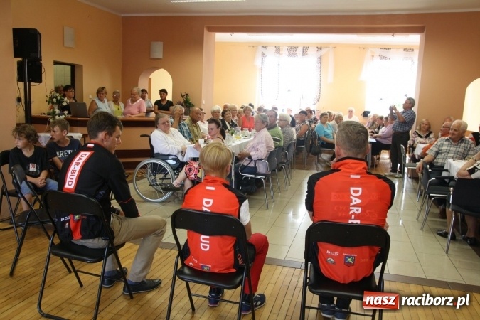 Zdjęcie w galerii na portalu naszraciborz.pl: Rodzinnie, sportowo i z pasją - czwartkowe popołudnie w GCK  wiadomości z regionu