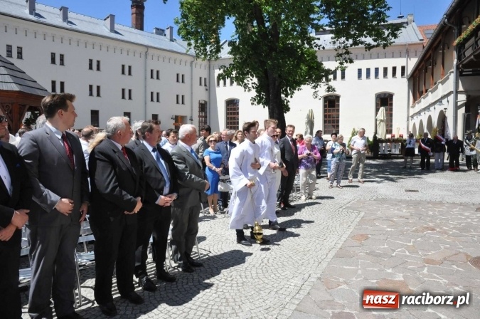 Zdjęcie w galerii na portalu naszraciborz.pl: Nie od nas się wszystko zaczęło - kaplica św. Tomasza Kantuaryjskiego na raciborskim zamku zn&oacute;w jaśnieje pełnym blaskiem wiadomości z regionu