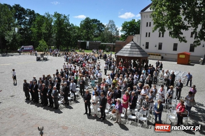 Zdjęcie w galerii na portalu naszraciborz.pl: Nie od nas się wszystko zaczęło - kaplica św. Tomasza Kantuaryjskiego na raciborskim zamku zn&oacute;w jaśnieje pełnym blaskiem wiadomości z regionu