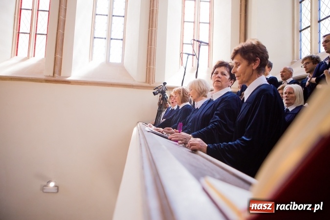 Zdjęcie w galerii na portalu naszraciborz.pl: Nie od nas się wszystko zaczęło - kaplica św. Tomasza Kantuaryjskiego na raciborskim zamku zn&oacute;w jaśnieje pełnym blaskiem wiadomości z regionu
