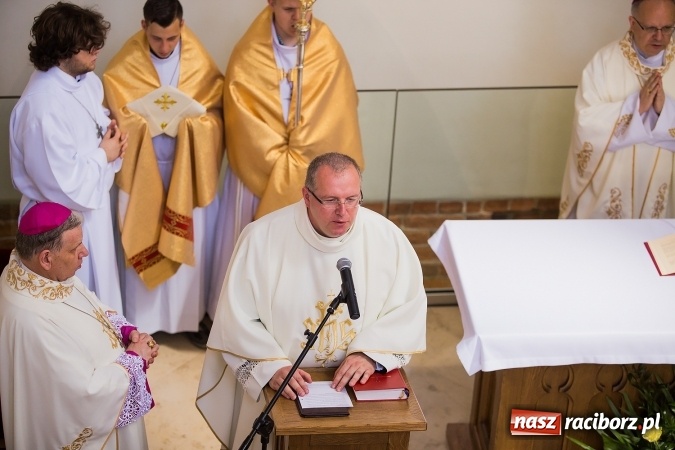 Zdjęcie w galerii na portalu naszraciborz.pl: Nie od nas się wszystko zaczęło - kaplica św. Tomasza Kantuaryjskiego na raciborskim zamku zn&oacute;w jaśnieje pełnym blaskiem wiadomości z regionu