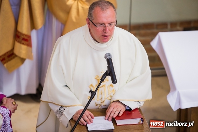 Zdjęcie w galerii na portalu naszraciborz.pl: Nie od nas się wszystko zaczęło - kaplica św. Tomasza Kantuaryjskiego na raciborskim zamku zn&oacute;w jaśnieje pełnym blaskiem wiadomości z regionu