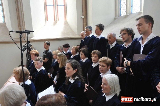 Zdjęcie w galerii na portalu naszraciborz.pl: Nie od nas się wszystko zaczęło - kaplica św. Tomasza Kantuaryjskiego na raciborskim zamku zn&oacute;w jaśnieje pełnym blaskiem wiadomości z regionu