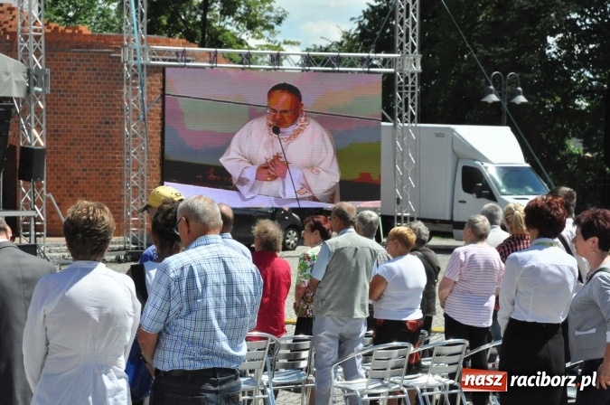 Zdjęcie w galerii na portalu naszraciborz.pl: Nie od nas się wszystko zaczęło - kaplica św. Tomasza Kantuaryjskiego na raciborskim zamku zn&oacute;w jaśnieje pełnym blaskiem wiadomości z regionu