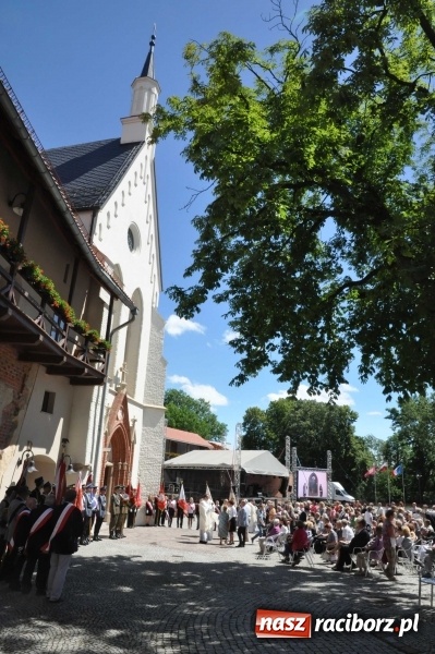 Zdjęcie w galerii na portalu naszraciborz.pl: Nie od nas się wszystko zaczęło - kaplica św. Tomasza Kantuaryjskiego na raciborskim zamku zn&oacute;w jaśnieje pełnym blaskiem wiadomości z regionu