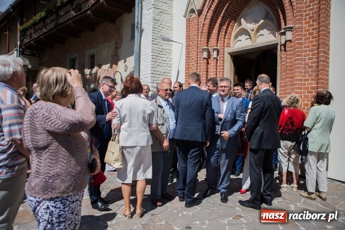 Zdjęcie w galerii na portalu naszraciborz.pl: Nie od nas się wszystko zaczęło - kaplica św. Tomasza Kantuaryjskiego na raciborskim zamku zn&oacute;w jaśnieje pełnym blaskiem wiadomości z regionu