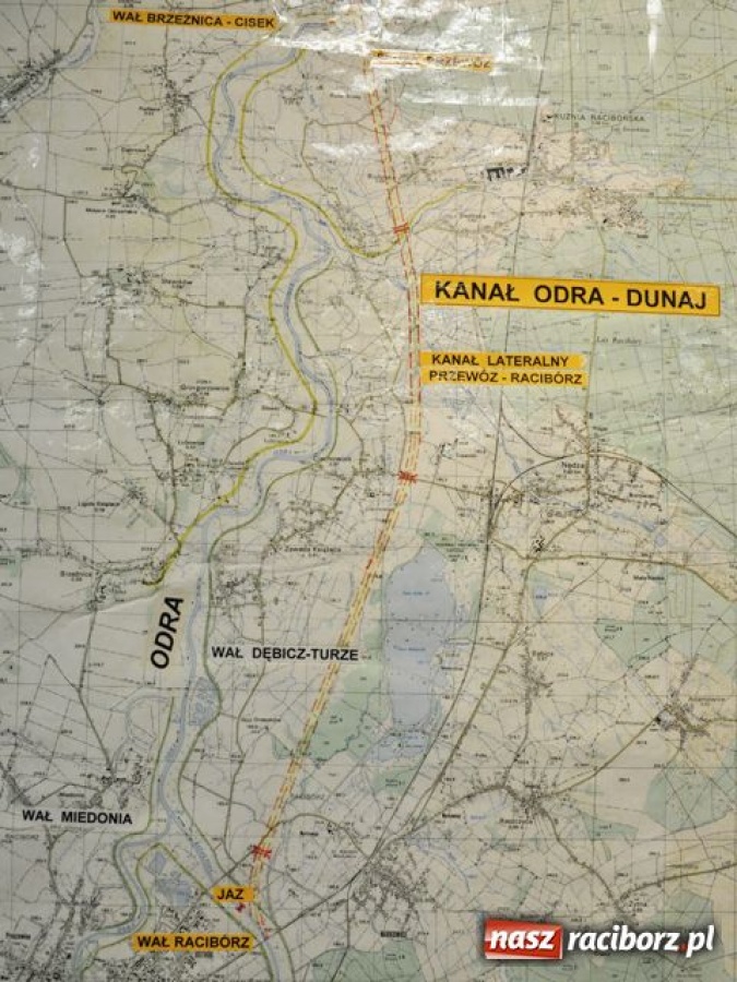 Zdjęcie w galerii na portalu naszraciborz.pl: Nie obracajmy się  tyłkiem, bo nas kopną wiadomości z regionu