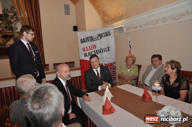 Zdjęcie w galerii na portalu naszraciborz.pl: Wiceminister sprawiedliwości przyjechał dziś do Raciborza wiadomości z regionu