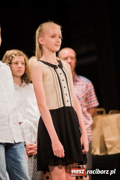 Zdjęcie w galerii na portalu naszraciborz.pl: Najlepsi uczniowie SP 15 nagrodzeni wiadomości z regionu