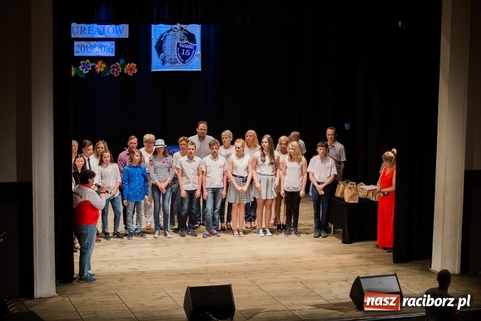 Zdjęcie w galerii na portalu naszraciborz.pl: Najlepsi uczniowie SP 15 nagrodzeni wiadomości z regionu