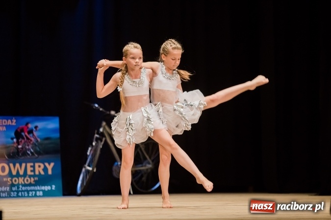 Zdjęcie w galerii na portalu naszraciborz.pl: Najlepsi uczniowie SP 15 nagrodzeni wiadomości z regionu