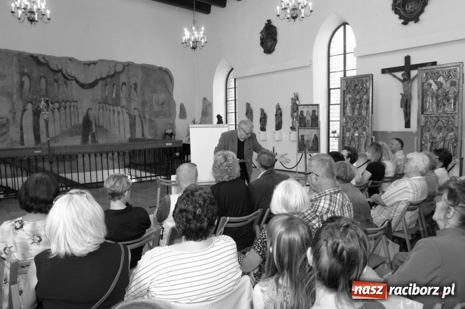 Zdjęcie w galerii na portalu naszraciborz.pl: Edward Lutczyn: Stare... i nowe w raciborskim Muzeum wiadomości z regionu