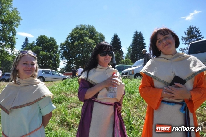 Zdjęcie w galerii na portalu naszraciborz.pl: PŁYWADŁO 2016 - 1050 lat chrztu uczcić chcemy, z weselem Odrą i Rudą płyniemy FOTO I WIDEO wiadomości z regionu