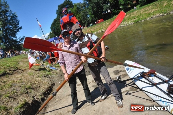Zdjęcie w galerii na portalu naszraciborz.pl: PŁYWADŁO 2016 - 1050 lat chrztu uczcić chcemy, z weselem Odrą i Rudą płyniemy FOTO I WIDEO wiadomości z regionu
