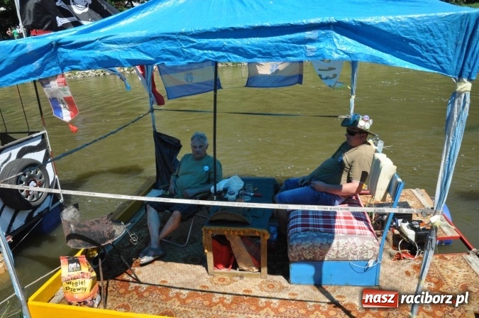Zdjęcie w galerii na portalu naszraciborz.pl: PŁYWADŁO 2016 - 1050 lat chrztu uczcić chcemy, z weselem Odrą i Rudą płyniemy FOTO I WIDEO wiadomości z regionu