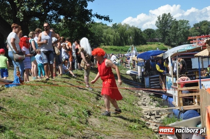 Zdjęcie w galerii na portalu naszraciborz.pl: PŁYWADŁO 2016 - 1050 lat chrztu uczcić chcemy, z weselem Odrą i Rudą płyniemy FOTO I WIDEO wiadomości z regionu