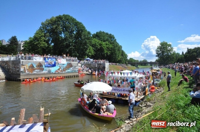 Zdjęcie w galerii na portalu naszraciborz.pl: PŁYWADŁO 2016 - 1050 lat chrztu uczcić chcemy, z weselem Odrą i Rudą płyniemy FOTO I WIDEO wiadomości z regionu
