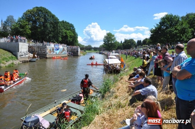 Zdjęcie w galerii na portalu naszraciborz.pl: PŁYWADŁO 2016 - 1050 lat chrztu uczcić chcemy, z weselem Odrą i Rudą płyniemy FOTO I WIDEO wiadomości z regionu