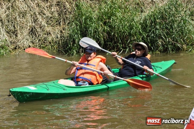 Zdjęcie w galerii na portalu naszraciborz.pl: PŁYWADŁO 2016 - 1050 lat chrztu uczcić chcemy, z weselem Odrą i Rudą płyniemy FOTO I WIDEO wiadomości z regionu