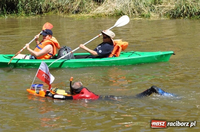 Zdjęcie w galerii na portalu naszraciborz.pl: PŁYWADŁO 2016 - 1050 lat chrztu uczcić chcemy, z weselem Odrą i Rudą płyniemy FOTO I WIDEO wiadomości z regionu