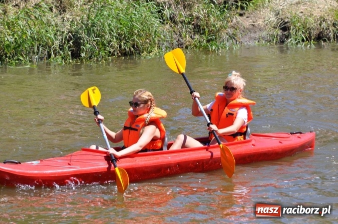 Zdjęcie w galerii na portalu naszraciborz.pl: PŁYWADŁO 2016 - 1050 lat chrztu uczcić chcemy, z weselem Odrą i Rudą płyniemy FOTO I WIDEO wiadomości z regionu
