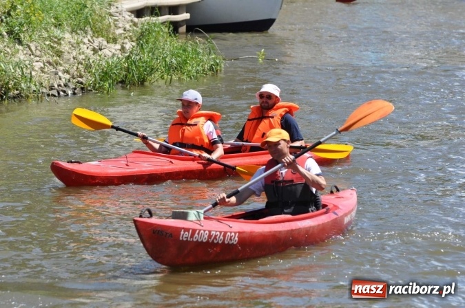 Zdjęcie w galerii na portalu naszraciborz.pl: PŁYWADŁO 2016 - 1050 lat chrztu uczcić chcemy, z weselem Odrą i Rudą płyniemy FOTO I WIDEO wiadomości z regionu