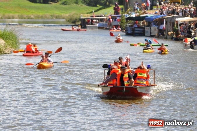 Zdjęcie w galerii na portalu naszraciborz.pl: PŁYWADŁO 2016 - 1050 lat chrztu uczcić chcemy, z weselem Odrą i Rudą płyniemy FOTO I WIDEO wiadomości z regionu