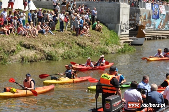 Zdjęcie w galerii na portalu naszraciborz.pl: PŁYWADŁO 2016 - 1050 lat chrztu uczcić chcemy, z weselem Odrą i Rudą płyniemy FOTO I WIDEO wiadomości z regionu