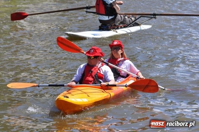 Zdjęcie w galerii na portalu naszraciborz.pl: PŁYWADŁO 2016 - 1050 lat chrztu uczcić chcemy, z weselem Odrą i Rudą płyniemy FOTO I WIDEO wiadomości z regionu