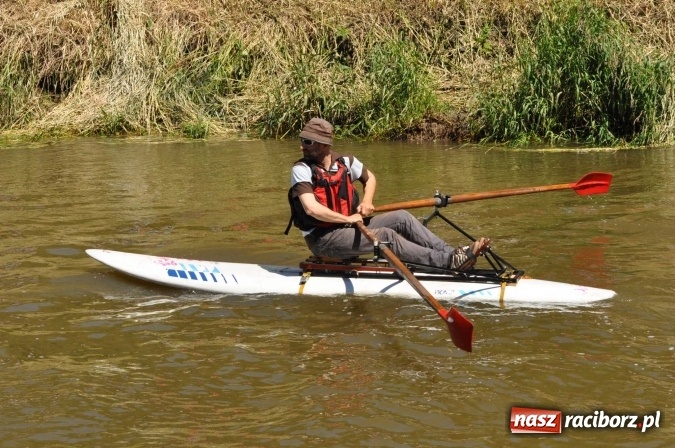 Zdjęcie w galerii na portalu naszraciborz.pl: PŁYWADŁO 2016 - 1050 lat chrztu uczcić chcemy, z weselem Odrą i Rudą płyniemy FOTO I WIDEO wiadomości z regionu