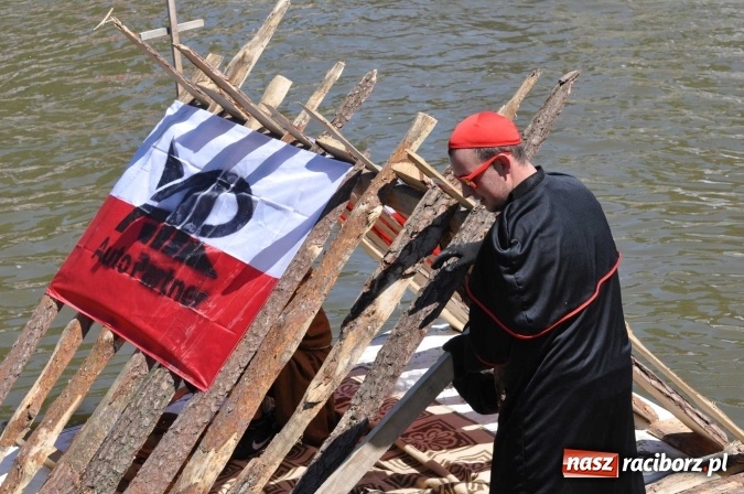 Zdjęcie w galerii na portalu naszraciborz.pl: PŁYWADŁO 2016 - 1050 lat chrztu uczcić chcemy, z weselem Odrą i Rudą płyniemy FOTO I WIDEO wiadomości z regionu