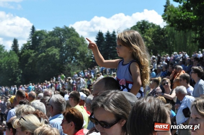 Zdjęcie w galerii na portalu naszraciborz.pl: PŁYWADŁO 2016 - 1050 lat chrztu uczcić chcemy, z weselem Odrą i Rudą płyniemy FOTO I WIDEO wiadomości z regionu