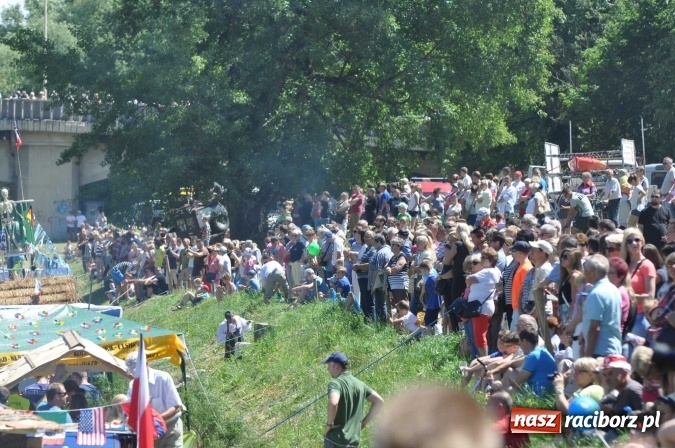 Zdjęcie w galerii na portalu naszraciborz.pl: PŁYWADŁO 2016 - 1050 lat chrztu uczcić chcemy, z weselem Odrą i Rudą płyniemy FOTO I WIDEO wiadomości z regionu