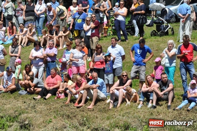 Zdjęcie w galerii na portalu naszraciborz.pl: PŁYWADŁO 2016 - 1050 lat chrztu uczcić chcemy, z weselem Odrą i Rudą płyniemy FOTO I WIDEO wiadomości z regionu