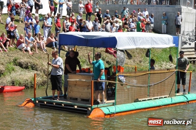 Zdjęcie w galerii na portalu naszraciborz.pl: PŁYWADŁO 2016 - 1050 lat chrztu uczcić chcemy, z weselem Odrą i Rudą płyniemy FOTO I WIDEO wiadomości z regionu