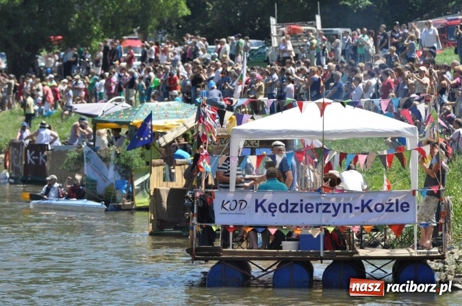 Zdjęcie w galerii na portalu naszraciborz.pl: PŁYWADŁO 2016 - 1050 lat chrztu uczcić chcemy, z weselem Odrą i Rudą płyniemy FOTO I WIDEO wiadomości z regionu