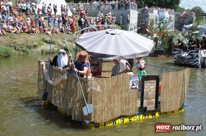Zdjęcie w galerii na portalu naszraciborz.pl: PŁYWADŁO 2016 - 1050 lat chrztu uczcić chcemy, z weselem Odrą i Rudą płyniemy FOTO I WIDEO wiadomości z regionu