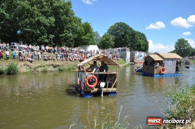 Zdjęcie w galerii na portalu naszraciborz.pl: PŁYWADŁO 2016 - 1050 lat chrztu uczcić chcemy, z weselem Odrą i Rudą płyniemy FOTO I WIDEO wiadomości z regionu