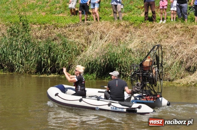 Zdjęcie w galerii na portalu naszraciborz.pl: PŁYWADŁO 2016 - 1050 lat chrztu uczcić chcemy, z weselem Odrą i Rudą płyniemy FOTO I WIDEO wiadomości z regionu
