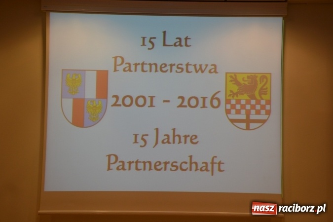 Zdjęcie w galerii na portalu naszraciborz.pl: 15 lat minęło - jubileusz partnerstwa z Märkischer Kreis  wiadomości z regionu
