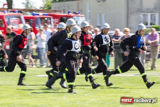 Zdjęcie w galerii na portalu naszraciborz.pl: Znamy zwycięzc&oacute;w gminnych zawod&oacute;w sportowo-pożarniczych w Borucinie wiadomości z regionu