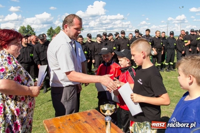 Zdjęcie w galerii na portalu naszraciborz.pl: Znamy zwycięzc&oacute;w gminnych zawod&oacute;w sportowo-pożarniczych w Borucinie wiadomości z regionu