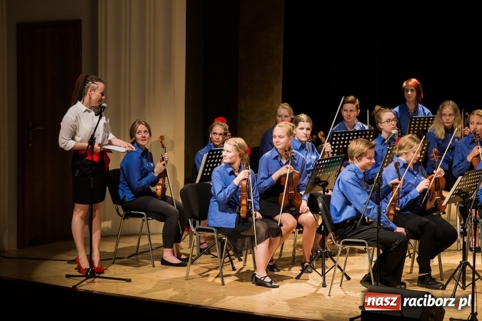 Zdjęcie w galerii na portalu naszraciborz.pl: Koncert zespołu Dalaviolinister oraz Młodzieżowej Orkiestry ze Szwecji wiadomości z regionu