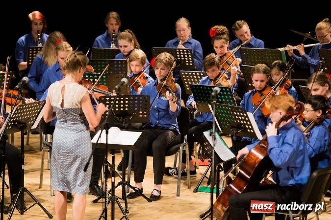 Zdjęcie w galerii na portalu naszraciborz.pl: Koncert zespołu Dalaviolinister oraz Młodzieżowej Orkiestry ze Szwecji wiadomości z regionu