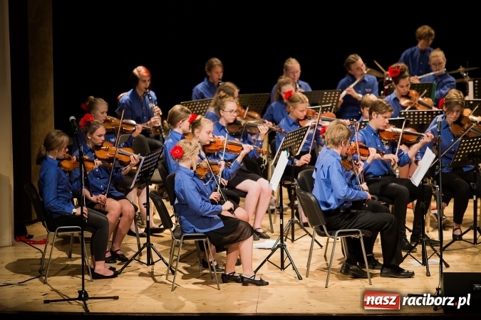 Zdjęcie w galerii na portalu naszraciborz.pl: Koncert zespołu Dalaviolinister oraz Młodzieżowej Orkiestry ze Szwecji wiadomości z regionu