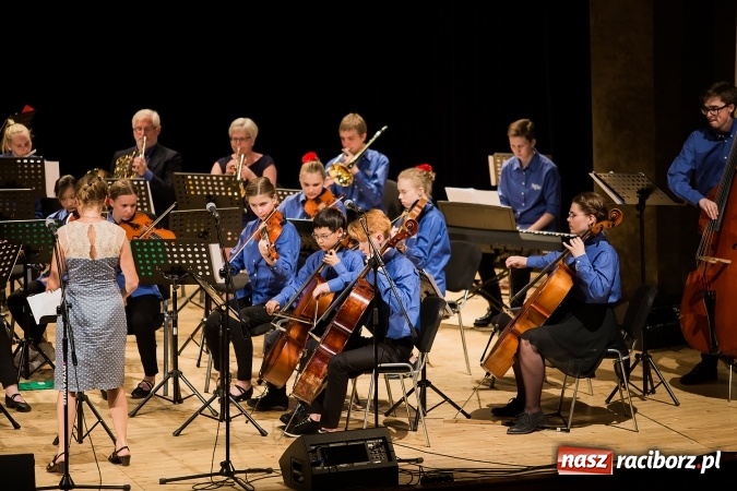 Zdjęcie w galerii na portalu naszraciborz.pl: Koncert zespołu Dalaviolinister oraz Młodzieżowej Orkiestry ze Szwecji wiadomości z regionu