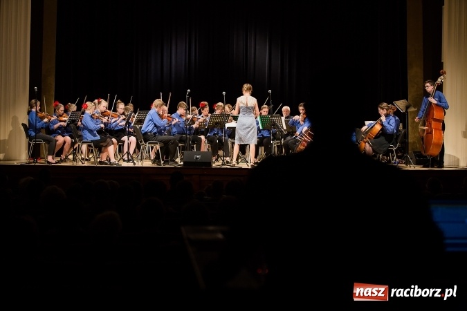 Zdjęcie w galerii na portalu naszraciborz.pl: Koncert zespołu Dalaviolinister oraz Młodzieżowej Orkiestry ze Szwecji wiadomości z regionu