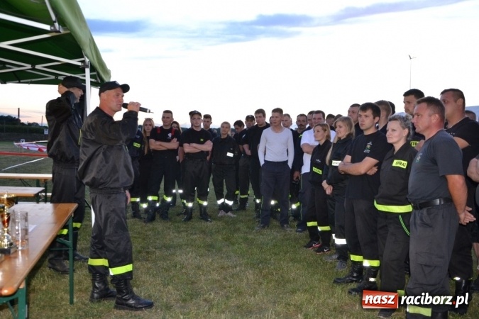 Zdjęcie w galerii na portalu naszraciborz.pl: Nocne zawody strażackie w Bolesławiu. Emocje i frekwencja jak na Euro wiadomości z regionu