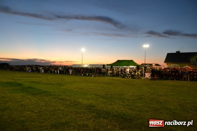 Zdjęcie w galerii na portalu naszraciborz.pl: Nocne zawody strażackie w Bolesławiu. Emocje i frekwencja jak na Euro wiadomości z regionu