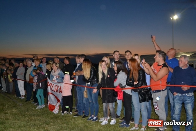 Zdjęcie w galerii na portalu naszraciborz.pl: Nocne zawody strażackie w Bolesławiu. Emocje i frekwencja jak na Euro wiadomości z regionu